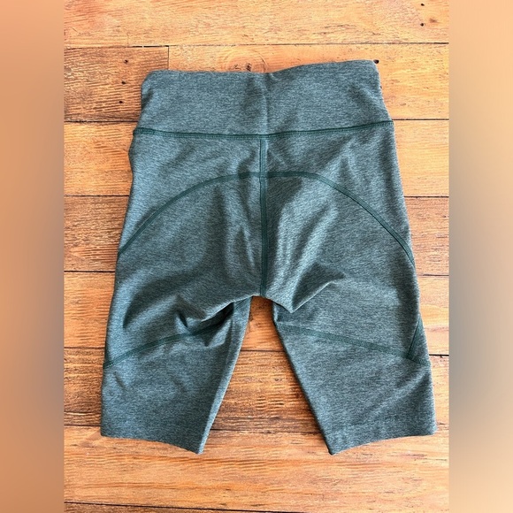 OUTDOOR VOICES Green heathered biker shorts long inseam hidden pocket Sz XS - Picture 8 of 11